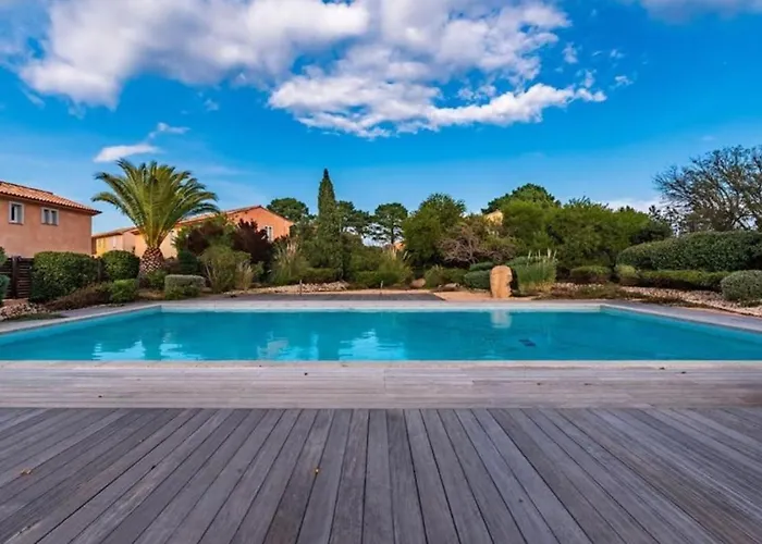 Laurence Porto-Vecchio (Corsica)